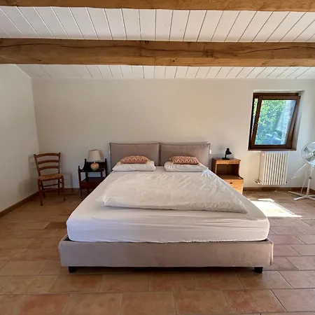 Casa *